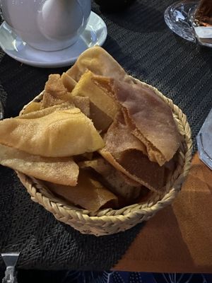 Syrian chips  at Hummustown Bistrot in Lazio