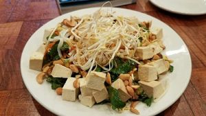 Kung Fu Tofu at Under the Bodhi Tree in Pahoa