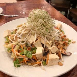 Noodles and tofu  at Under the Bodhi Tree in Pahoa