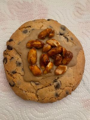  at Les Artizans Coffee and Flower in Paris