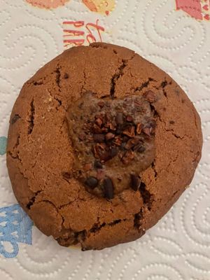  at Les Artizans Coffee and Flower in Paris