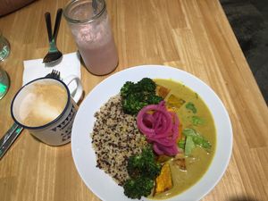 Coconut lemongrass tempeh curry with quinoa, latte, and pink dream smoothie  at Ooh Cha Cha - Zhongzheng District in Taipei