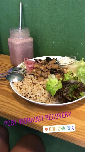 Mushroom bowel with Açaí smoothie  at Ooh Cha Cha - Zhongzheng District in Taipei