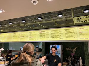 Menu. 2 starters and 2 main dishes for veggies at FRA - Thong Thai - T1A in Frankfurt