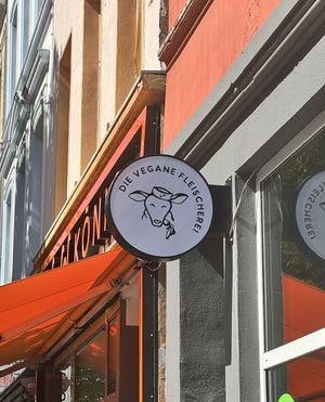   at Die Vegane Fleischerei in Cologne