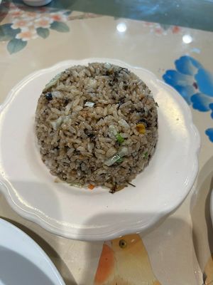 Several different rice dishes at Water Drop Teahouse in Stafford