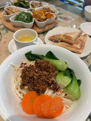 The dry noodles with veggies and soy protein, can be done spicy or non at Water Drop Teahouse in Stafford