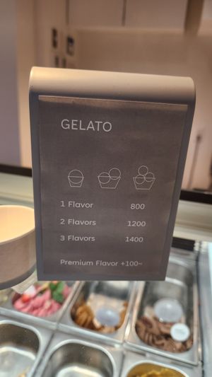  at Eriko Osawa Earthly Gelato  in Tokyo