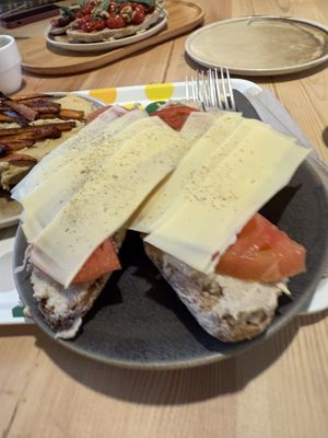   at Moner Cafè in Girona