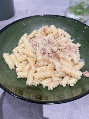 Ciao bikini pasta - potato sauce with vegan ham and pepper   at Vegitalian in Salzburg