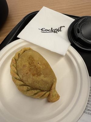   at cockpit drinks & tapas in Lisbon