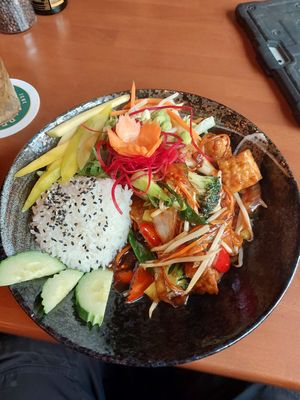 Super Bowl mit Tofu at Vietnamese Vegan Restaurant in Worms