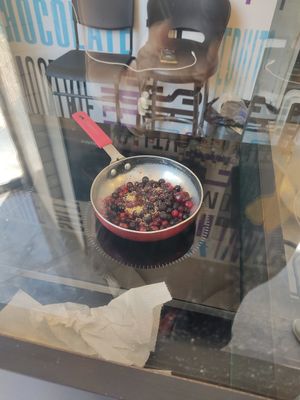 berries are also being caramelised right in front of you at Twist Cafe & Creperie in Jerusalem District