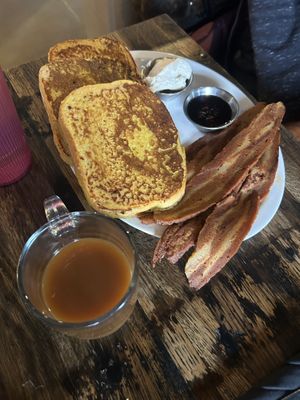 Brunch next day french toastt  at Fifth House in Omaha