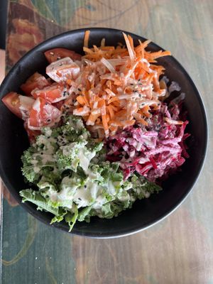 Salad  at Leaf Eaters Cafe in Bocas Del Toro