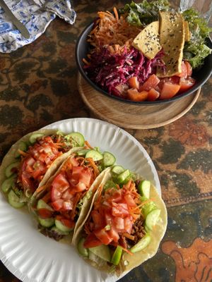   at Leaf Eaters Cafe in Bocas Del Toro