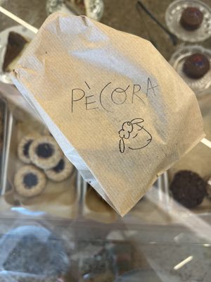 Take away   at Pècora in Catalunya