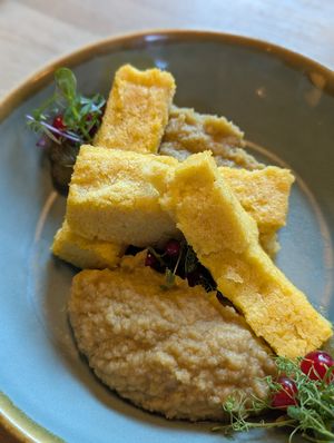 "grilled Polenta" on mashed white beans. at Kaiserbad in Sachsen