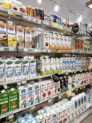 Milk alternatives   at Herbolario Navarro in Illes Balears