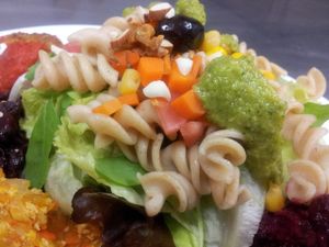 Pasta salad at Baratza Kafea in Pamplona