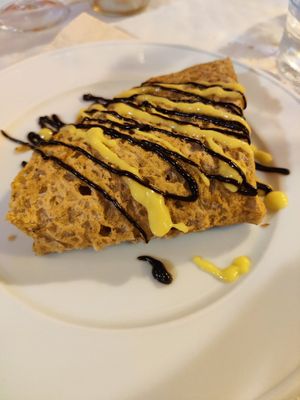 Crepe from the daily menu at Baratza Kafea in Pamplona