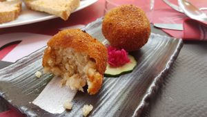 croquetas de arroz  at Baratza Kafea in Pamplona