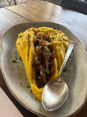  at Olio in Santorini