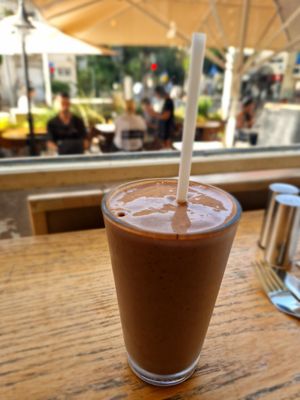 Vegan Nutella shake at Anastasia in Tel Aviv