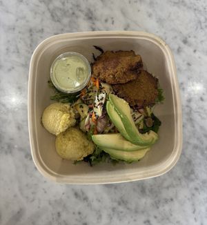 Fava Burger 🍔 Salad bowl 🥣   at Makka Living Foods in Palm Springs