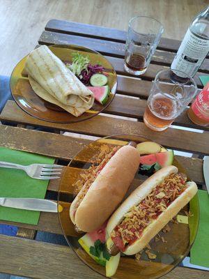 Hot Dogs und burrito at Im Grünen Eck in Kaiserslautern