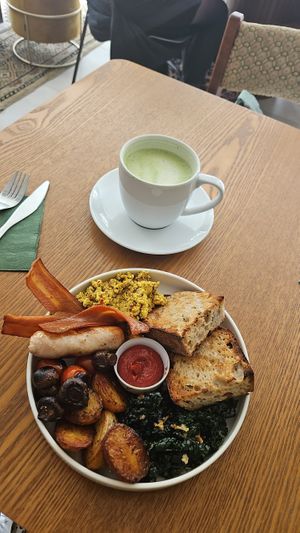  at BIG Sister in London