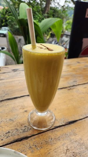 Golden milk at Roots 'n' Beans in Kandy