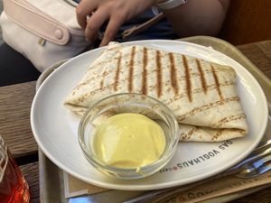 Wrap Chicken Style mit Senfsauce  at Das Voglhaus in Konstanz