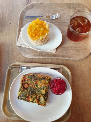 Quiche and mango cake at Das Voglhaus in Konstanz