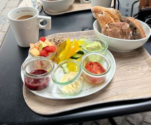 Das große Frühstück,  wirklich für den großen Hunger und mega lecker at Das Voglhaus in Konstanz