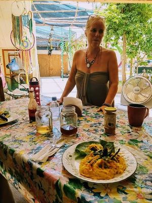 Our lovely vegan host 💜 Patti Lilly at Pura Vida in Zihuatanejo