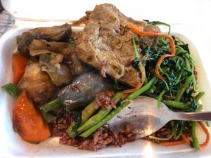 Economical rice  at Fu Kang 富康素食轩 - Pasir Ris in East Singapore