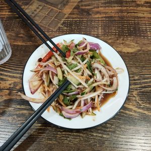 Tiger vegetable salad: amazing! at 流口水火锅小面20区liukoushui hot pot nouilles in île-de-france