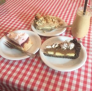 Peanut butter smoothie, raw chocolate-apple cake, apple pie and raspberry cream cake at Zielony Talerzyk in Lublin