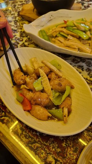 Mock ribs at Pusu Teahouse - 普素茶房 in Xian