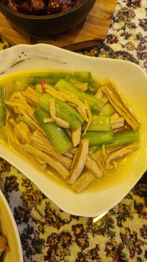 Tofu skin at Pusu Teahouse - 普素茶房 in Xian