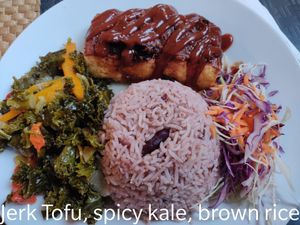 Jerk Tofu, spicy kale, brown rice at Fi Real in Bristol