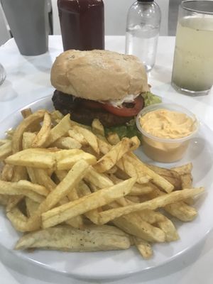 Burger bacon 🥓  #Veganuary at Konu Bar in Buenos Aires