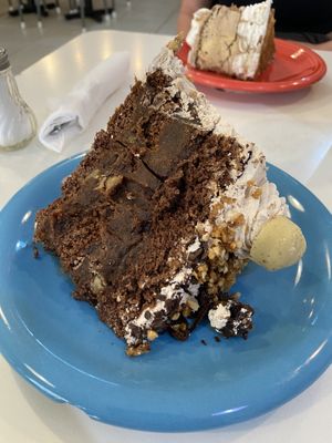 Dulce de leche cake  at Konu Bar in Buenos Aires