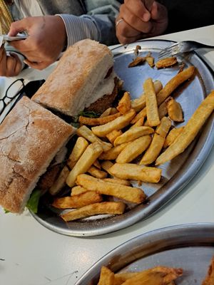  at Konu Bar in Buenos Aires