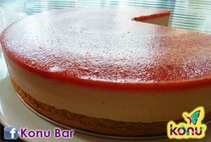 cheesecake vegano! at Konu Bar in Buenos Aires