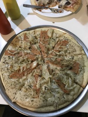Pizza Grande at Konu Bar in Buenos Aires