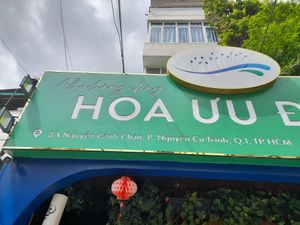 Main sign outside at Hoa Ưu Đàm in Ho Chi Minh City