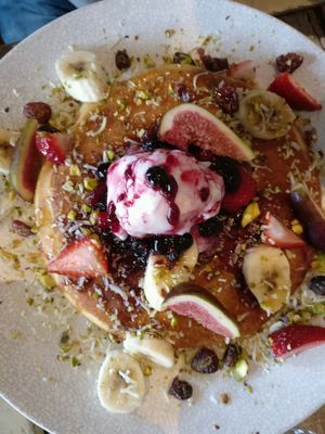 vegan pancakes at Dad and Dave's Cafe in Yarraville