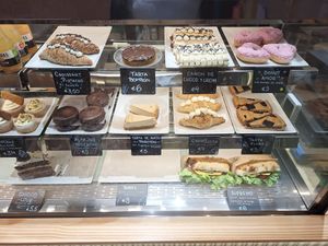  at Sansa Café in Sevilla